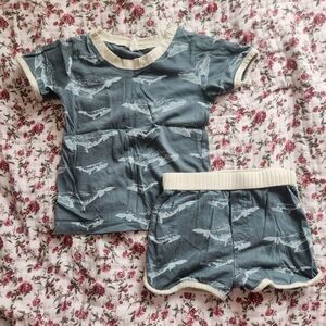 Kate Quinn Whale Short Set Size 5
